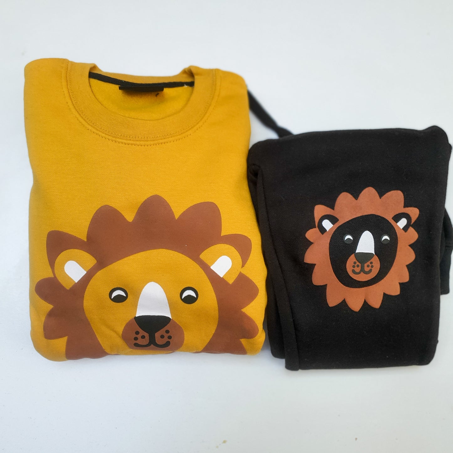 Lion print mustard and black tracksuit | Unisex