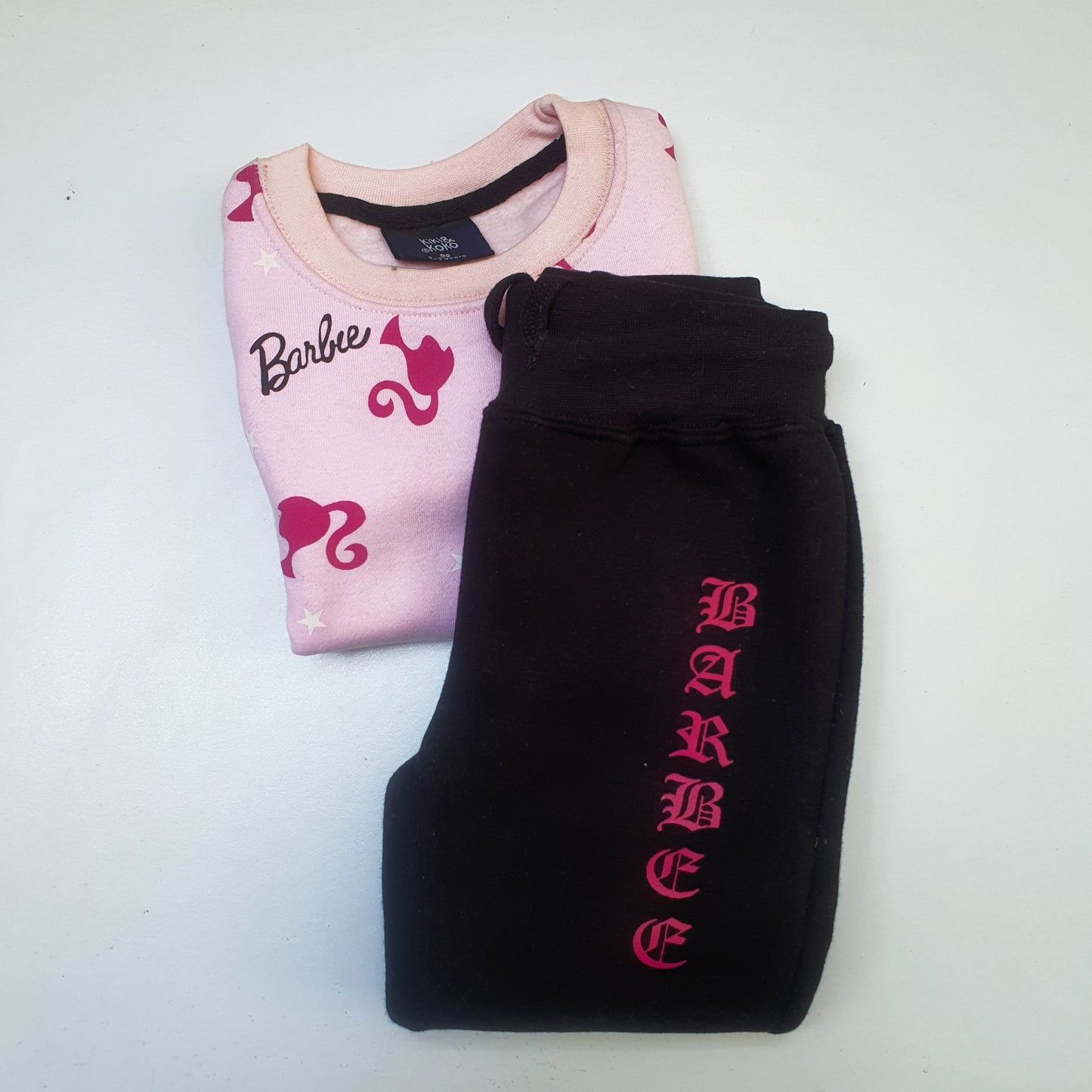 Barbie print tracksuit for girls