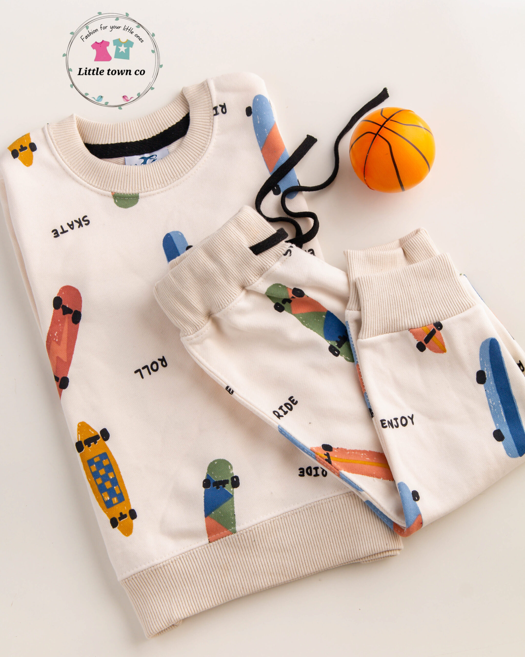 7 (2) (1) Skate Print Kids Terry Tracksuit - Image 1