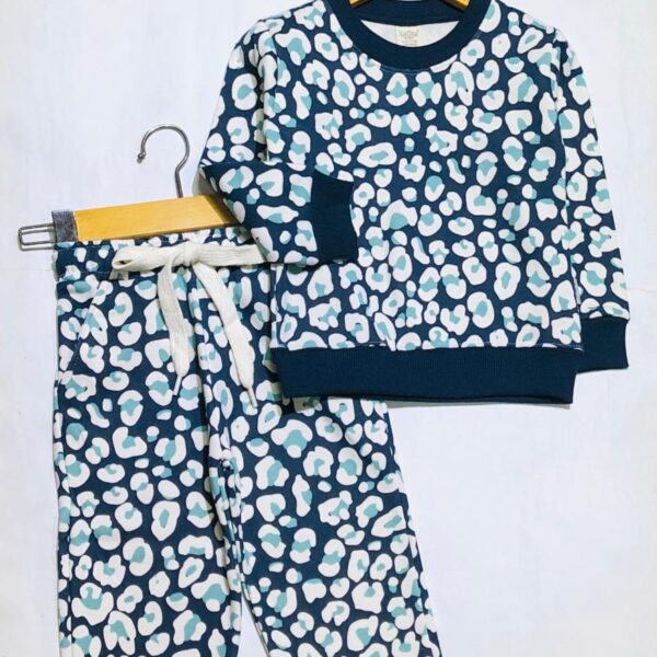 LTC136 Trendy Overall Snow Leopard Print Fleece Tracksuit